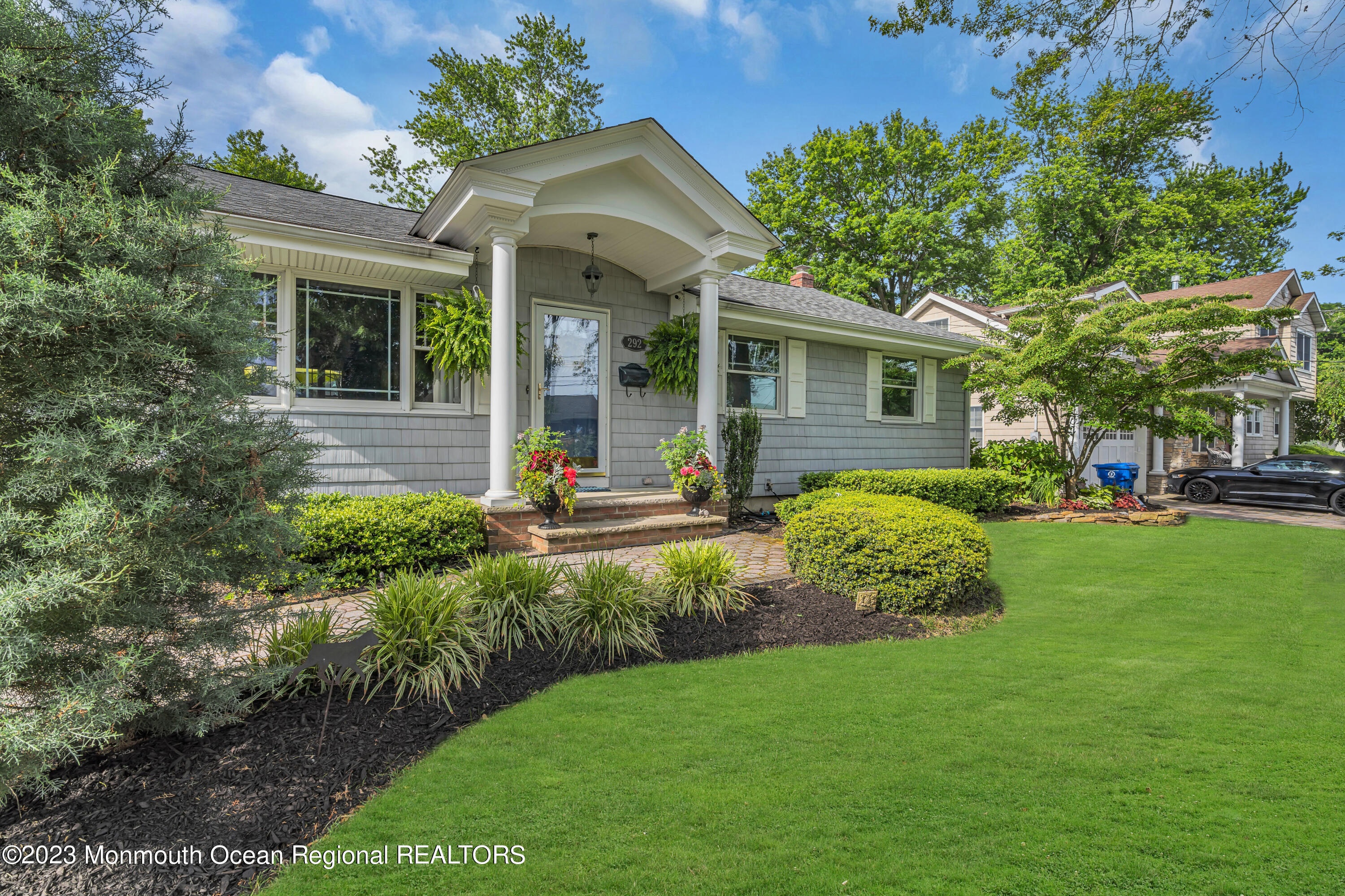 292 Edgemoor Road Belford, NJ 07718 - Photo 3 of 55 003_dsc02469-1