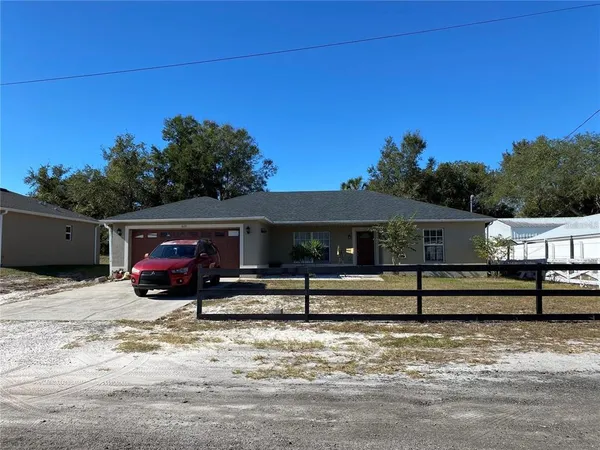 $2,100 | 620 Chestnut Avenue, Orange City, FL 32763