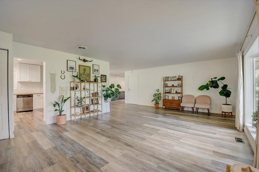 7950 Hawthorne Road Indianapolis, IN 46256 - Photo 9 of 47 Gallery Image 9