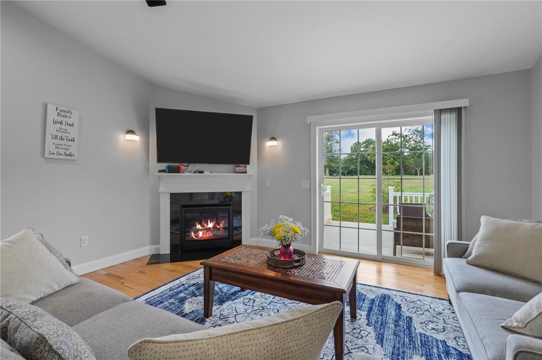 150 S Road East Greenwich, RI 02818 - Photo 12 of 50