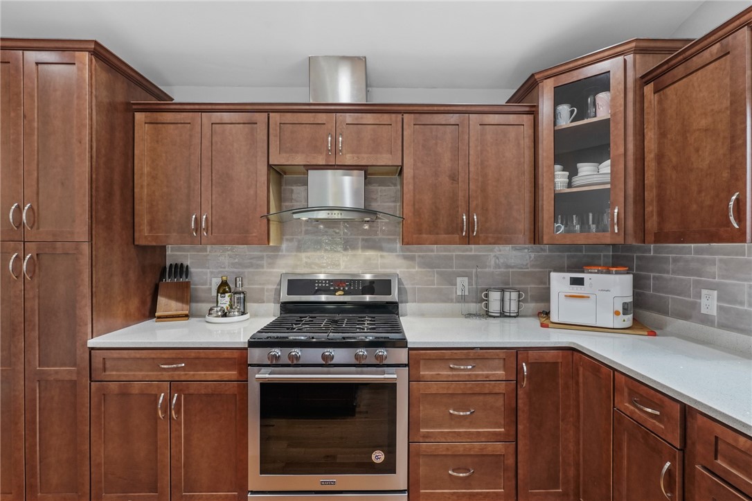 150 S Road East Greenwich, RI 02818 - Photo 18 of 50