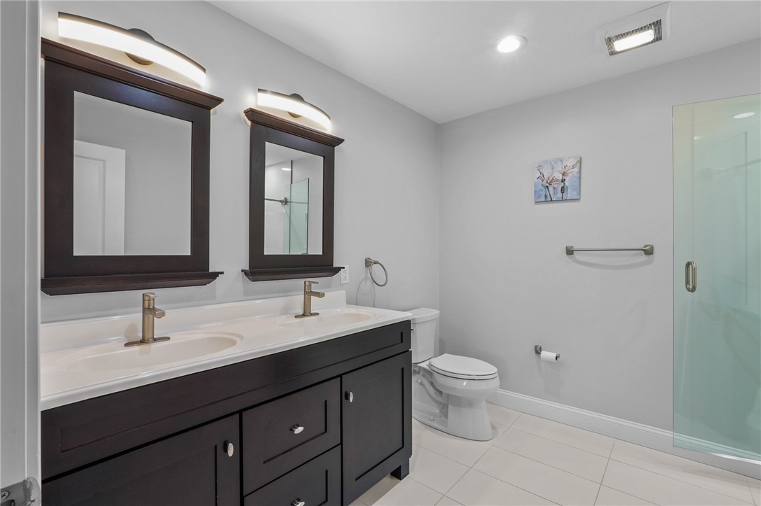 150 S Road East Greenwich, RI 02818 - Photo 25 of 50