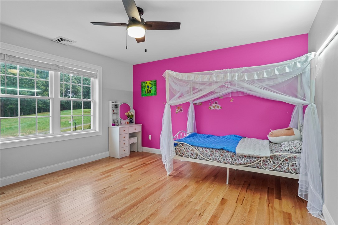 150 S Road East Greenwich, RI 02818 - Photo 28 of 50