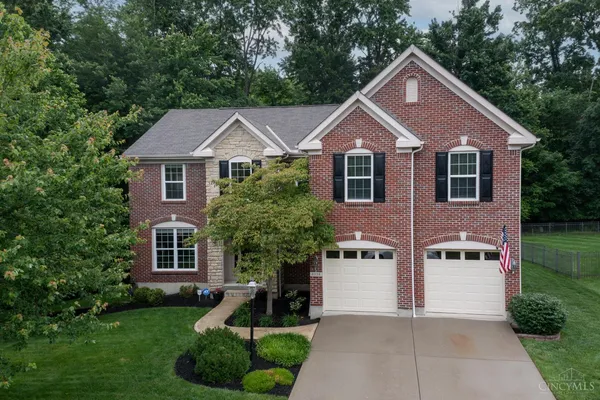 $500,000 | 4034 Andora Boulevard, Amelia, OH 45102