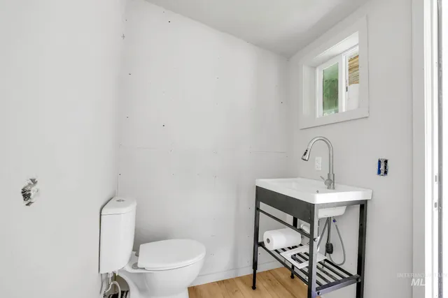 $389,900 | 5650 Pines Road, New Meadows, ID 83654