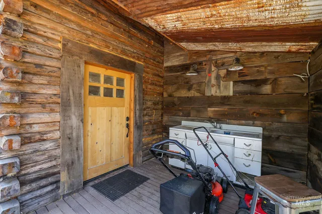 $389,900 | 5650 Pines Road, New Meadows, ID 83654