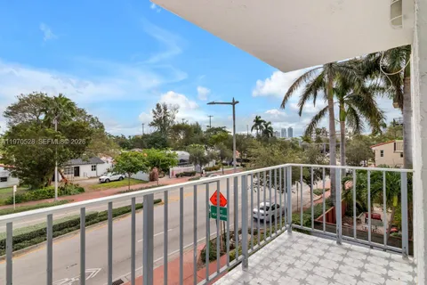 $300,000 | 1250 Alton Road, Unit 3A, Miami Beach, FL 33139