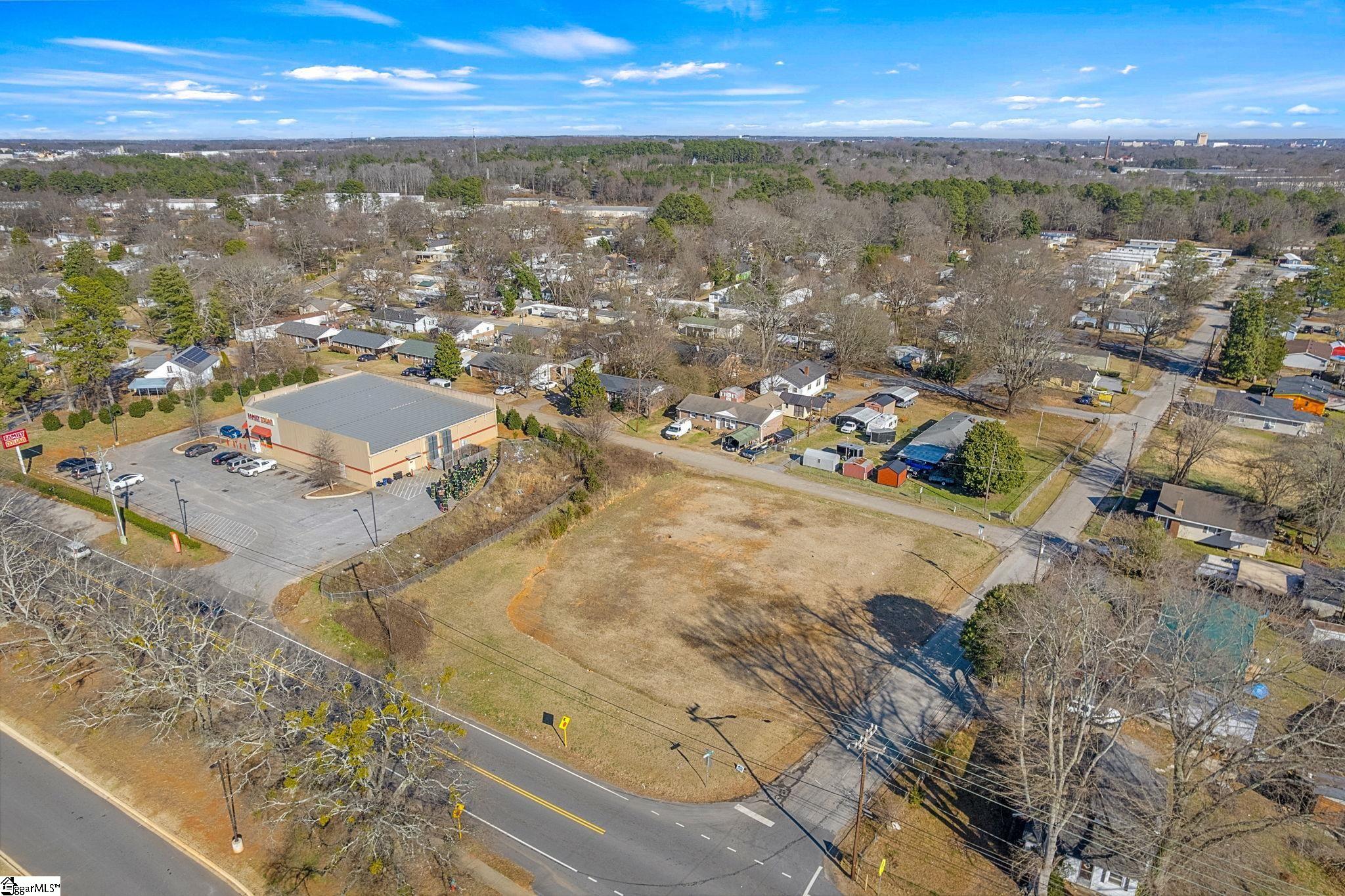 410 Spring Street Spartanburg, SC 29301 - Photo 7 of 12