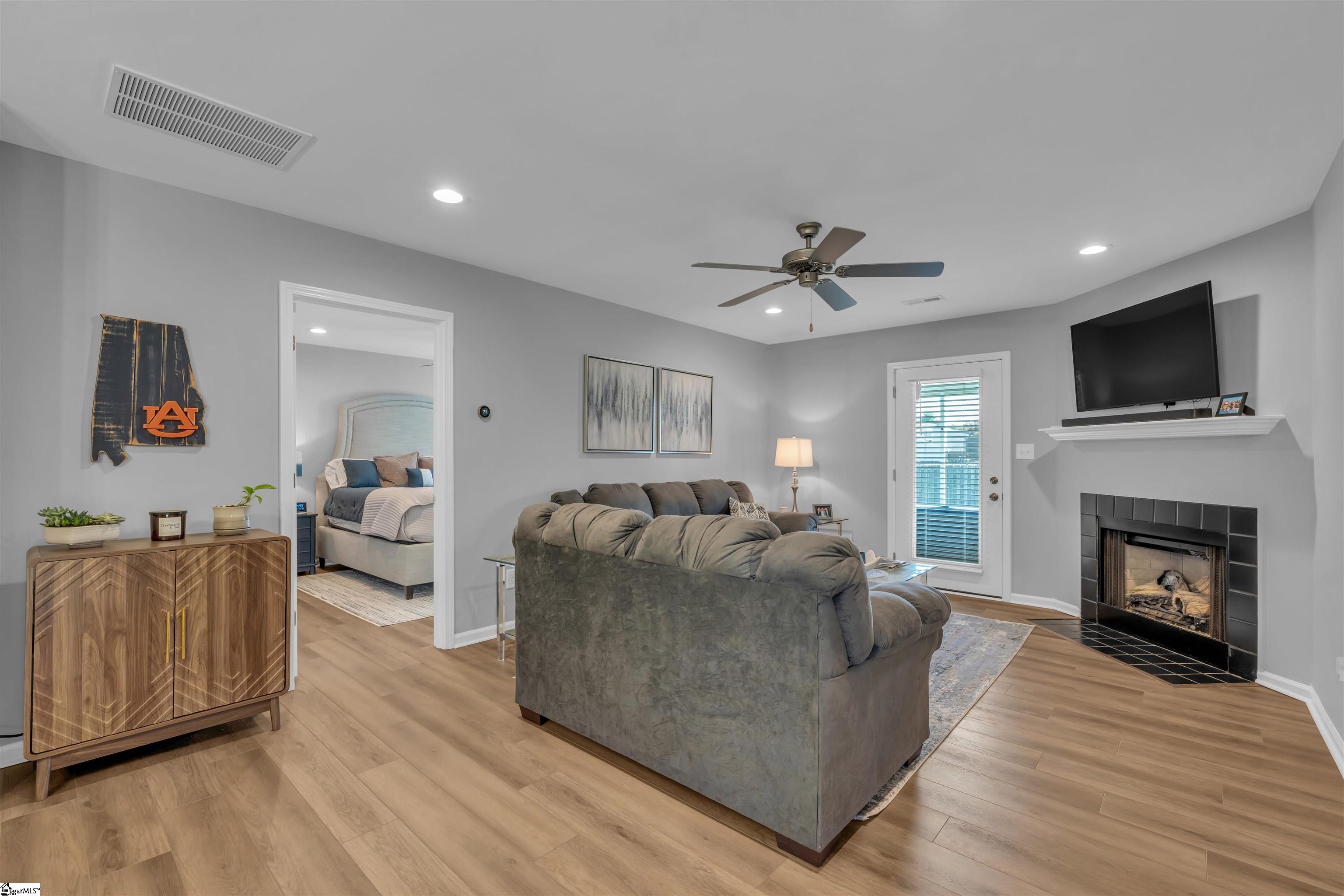 405 Santa Fe Road Moore, SC 29369 - Photo 10 of 24
