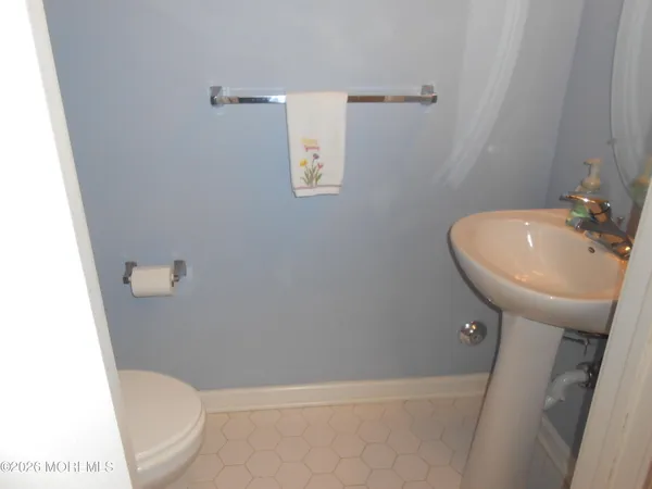 $3,500 | 10 Headwaters Place, Barnegat, NJ 08005