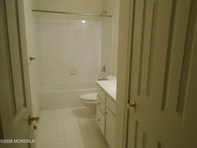 $3,500 | 10 Headwaters Place, Barnegat, NJ 08005