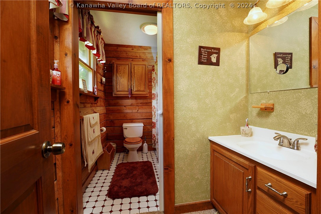 1332 Hidden Farms Road Poca, WV 25159 - Photo 24 of 40 Gallery Image 24