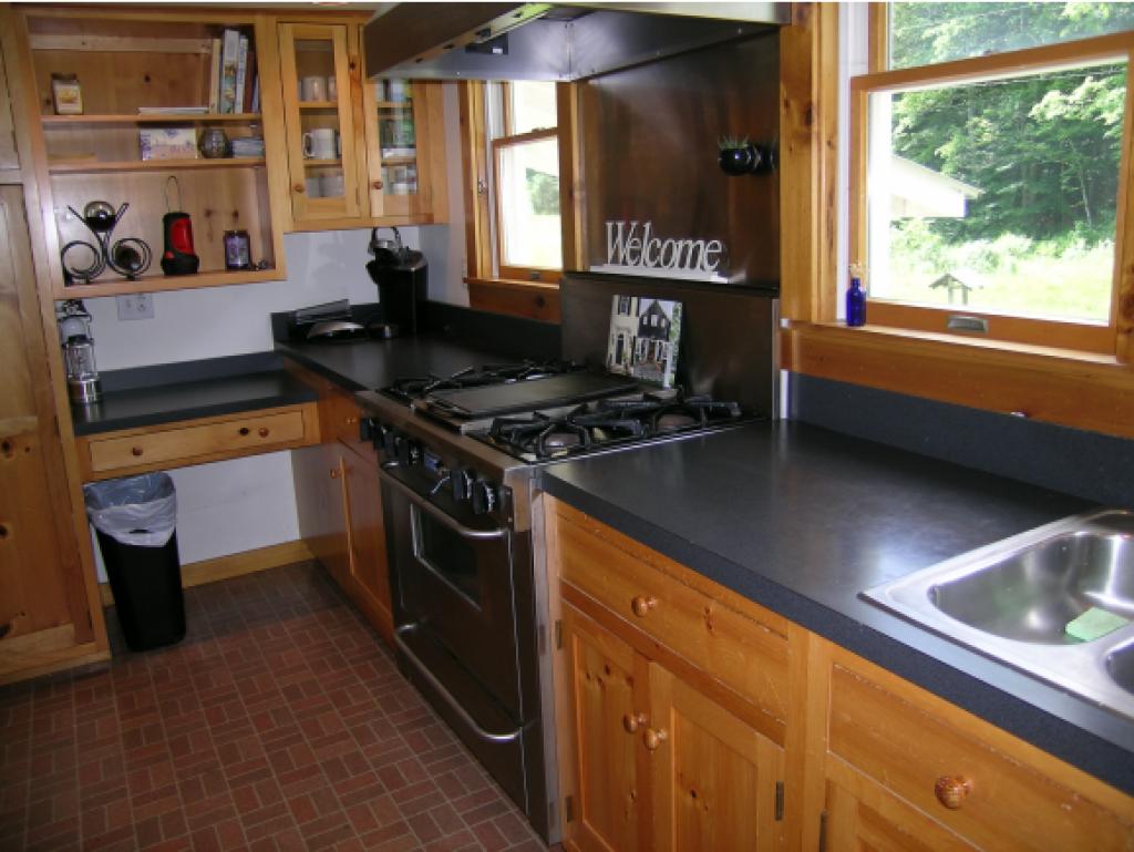 290 Mattson Road Chester, VT 05143 - Photo 14 of 30