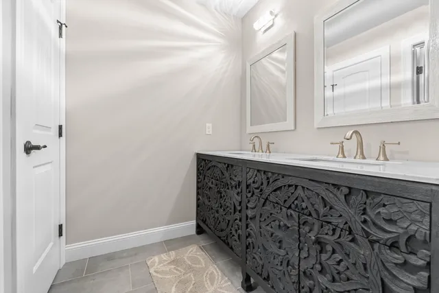 $1,000,000 | 27 Holley Lane, Prospect, CT 06712