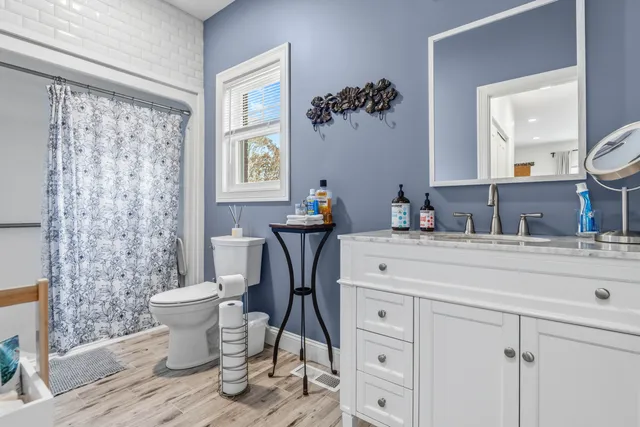 $1,000,000 | 27 Holley Lane, Prospect, CT 06712