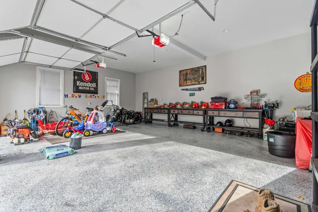 $1,000,000 | 27 Holley Lane, Prospect, CT 06712