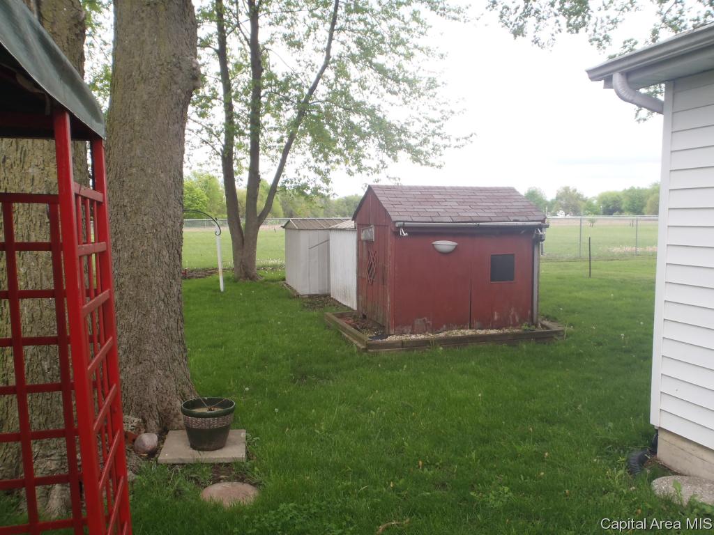 119 Aarup Street Springfield, IL 62703 - Photo 7 of 15