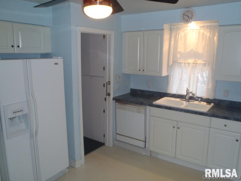 119 Aarup Street Springfield, IL 62703 - Photo 8 of 15