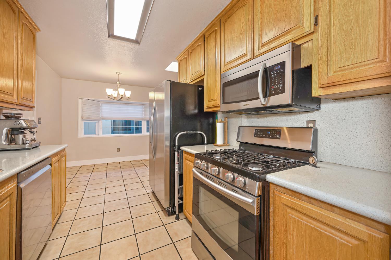 9077 Westeria Way Orangevale, CA 95662 - Photo 12 of 50
