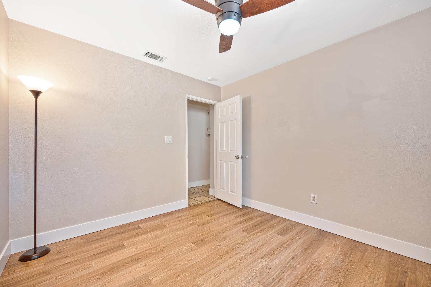 9077 Westeria Way Orangevale, CA 95662 - Photo 33 of 50