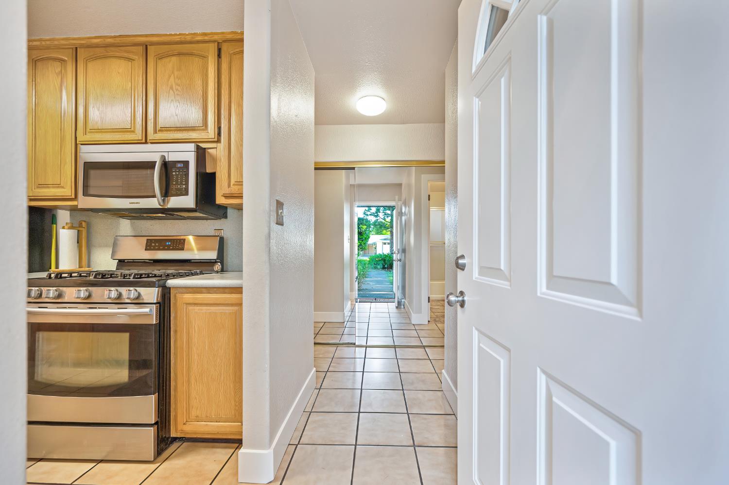 9077 Westeria Way Orangevale, CA 95662 - Photo 10 of 50