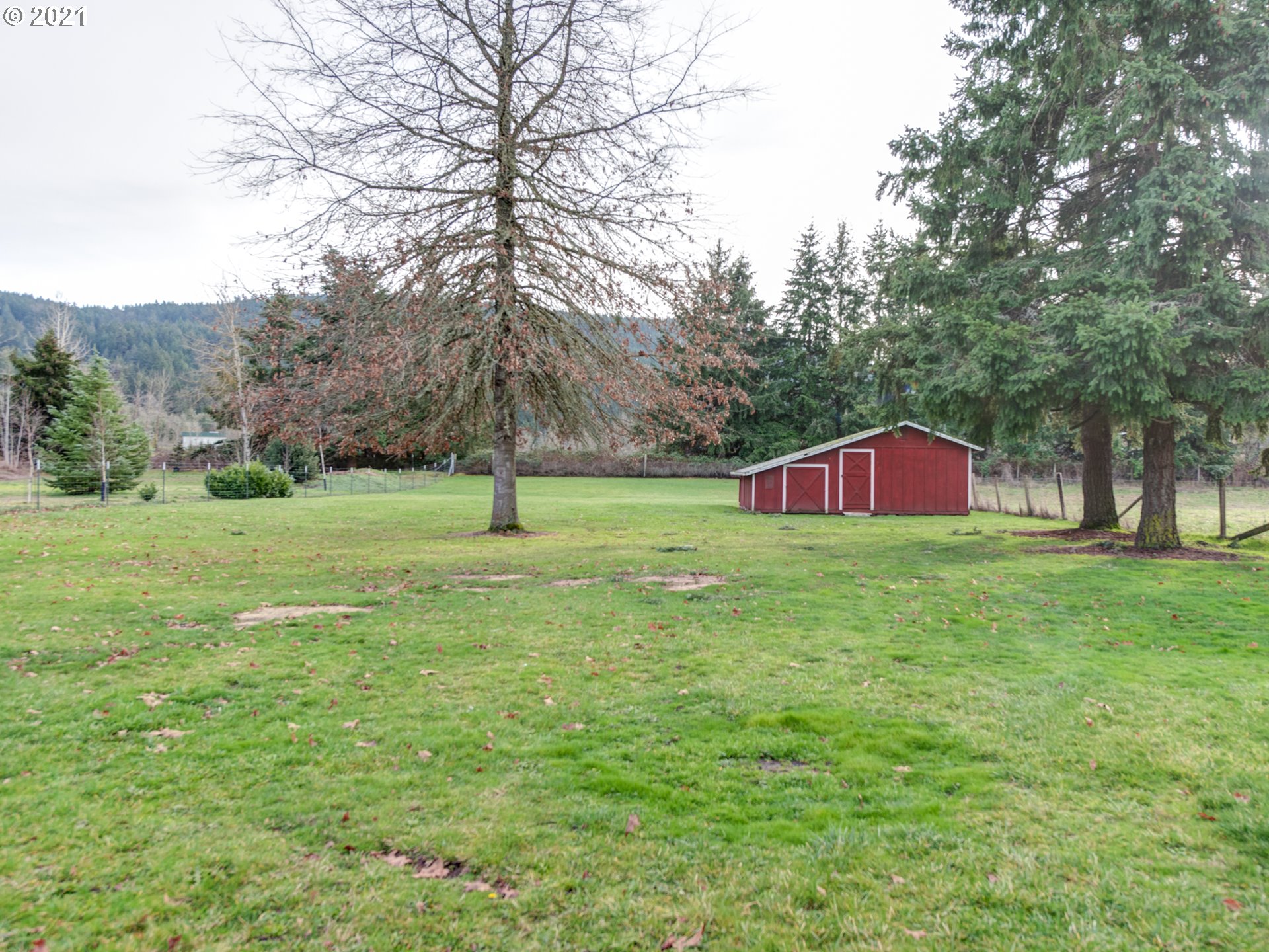 7415 Thurston Road Springfield, OR 97478 - Photo 26 of 29 Gallery Image 26