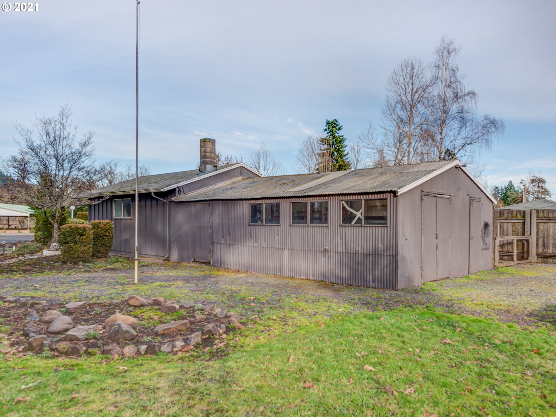 7415 Thurston Road Springfield, OR 97478 - Photo 28 of 29 Gallery Image 28