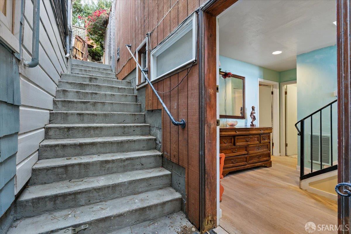 130 Ripley Street San Francisco, CA 94110 - Photo 6 of 69 a view of entryway and hall with wooden floor