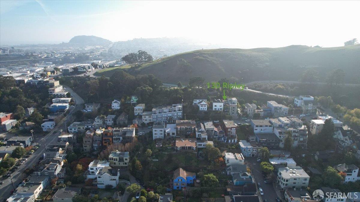 130 Ripley Street San Francisco, CA 94110 - Photo 62 of 69 a view of a city