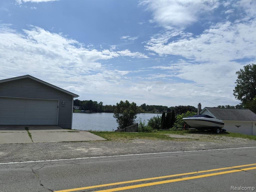 3524 East Rolston Road Linden, MI 48451 - Photo 4 of 25
