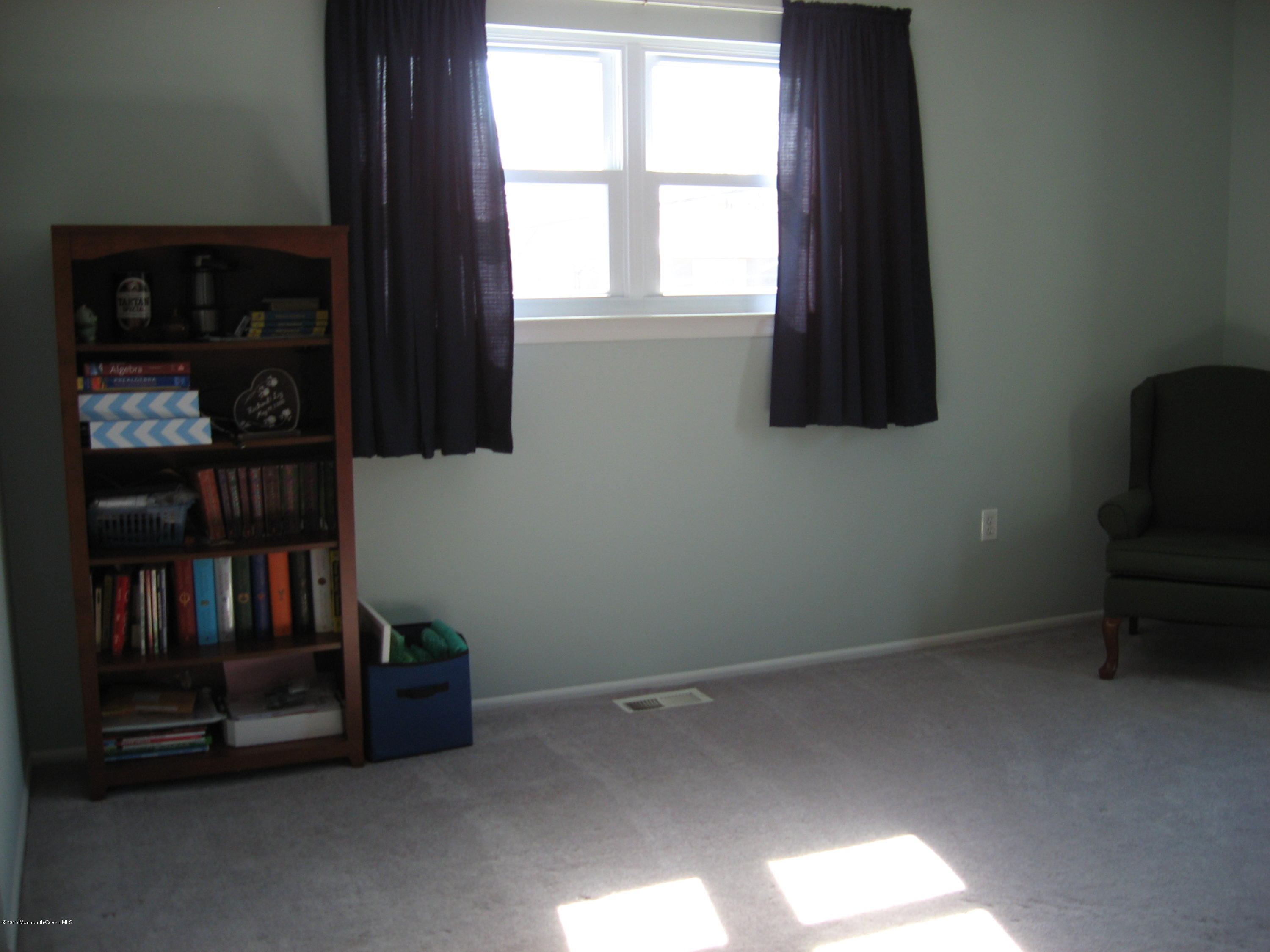 9 New Friendship Road Howell, NJ 07731 - Photo 8 of 24 IMG_1619.JPG