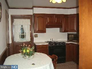 1514 Robin Road Coatesville, PA 19320 - Photo 2 of 5 Gallery Image 2