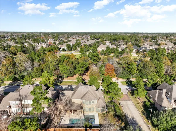 an aerial view of multiple house