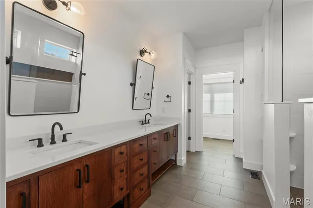 $975,000 | 1209 Whippoorwill Drive, Morton, IL 61550