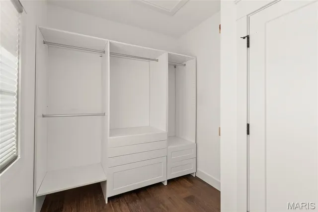 $975,000 | 1209 Whippoorwill Drive, Morton, IL 61550