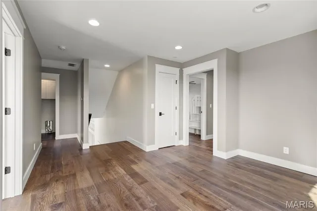 $975,000 | 1209 Whippoorwill Drive, Morton, IL 61550