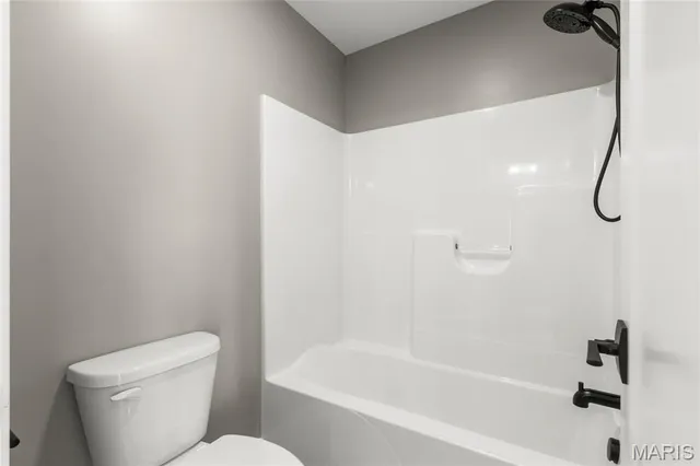 $975,000 | 1209 Whippoorwill Drive, Morton, IL 61550