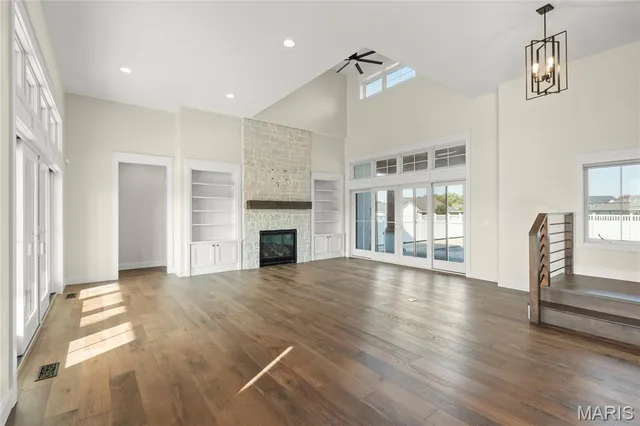 $975,000 | 1209 Whippoorwill Drive, Morton, IL 61550