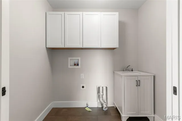 $975,000 | 1209 Whippoorwill Drive, Morton, IL 61550