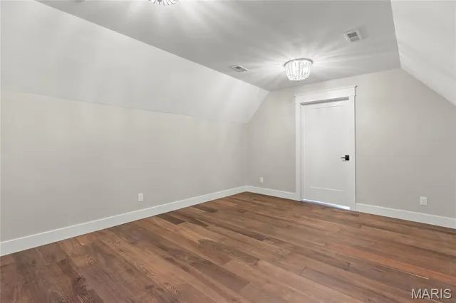 $975,000 | 1209 Whippoorwill Drive, Morton, IL 61550