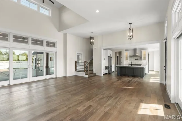 $975,000 | 1209 Whippoorwill Drive, Morton, IL 61550