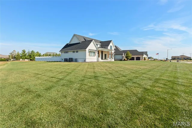 $975,000 | 1209 Whippoorwill Drive, Morton, IL 61550