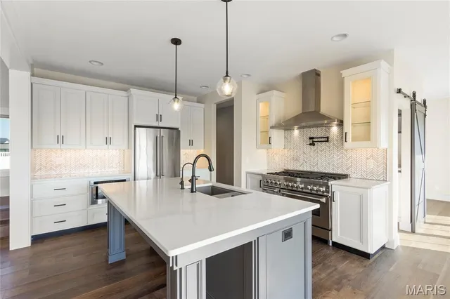 $975,000 | 1209 Whippoorwill Drive, Morton, IL 61550