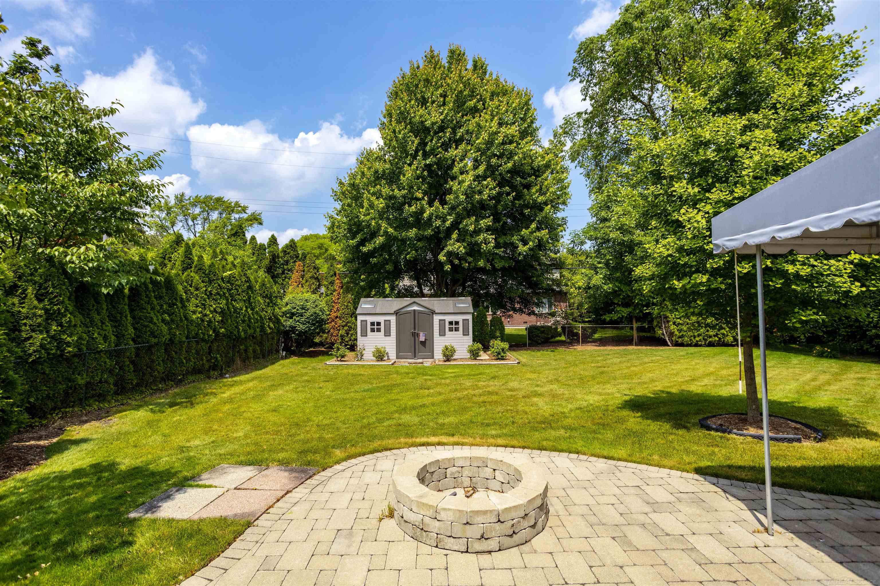 70 Hampton Road Grosse Pointe Shores, MI 48236 - Photo 43 of 56