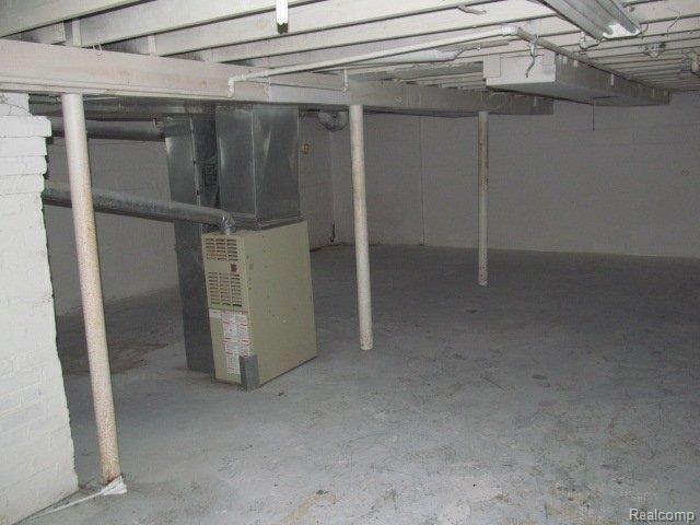 42 East Rutgers Avenue Pontiac, MI 48340 - Photo 25 of 25 42 E RUTGERS PONTIAC (36).JPG