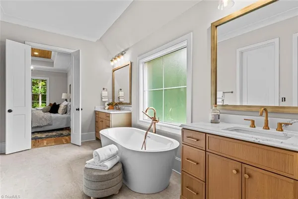 $1,398,900 | 1007 Old Hickory Court, Summerfield, NC 27358