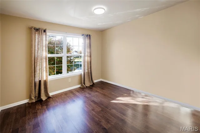 $200,000 | 1432 Surrey Lane, St. Peters, MO 63304