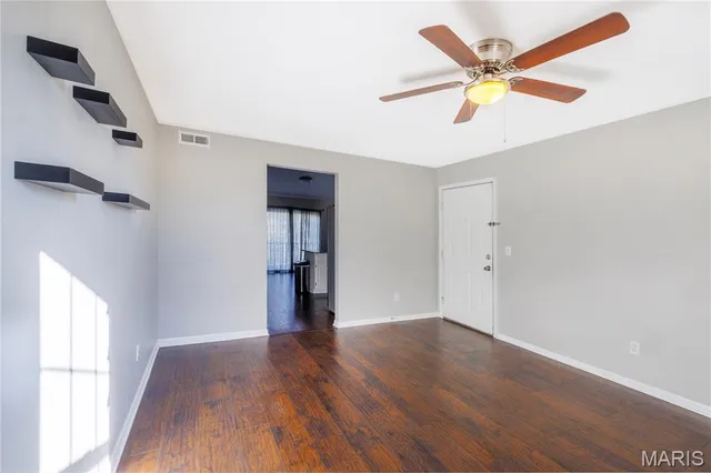 $200,000 | 1432 Surrey Lane, St. Peters, MO 63304