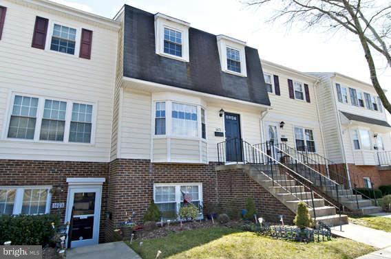 1671 Ridgely Court Crofton, MD 21114 - Photo 2 of 30 Exterior (Front)