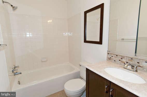 1671 Ridgely Court Crofton, MD 21114 - Photo 16 of 30 Bath 2